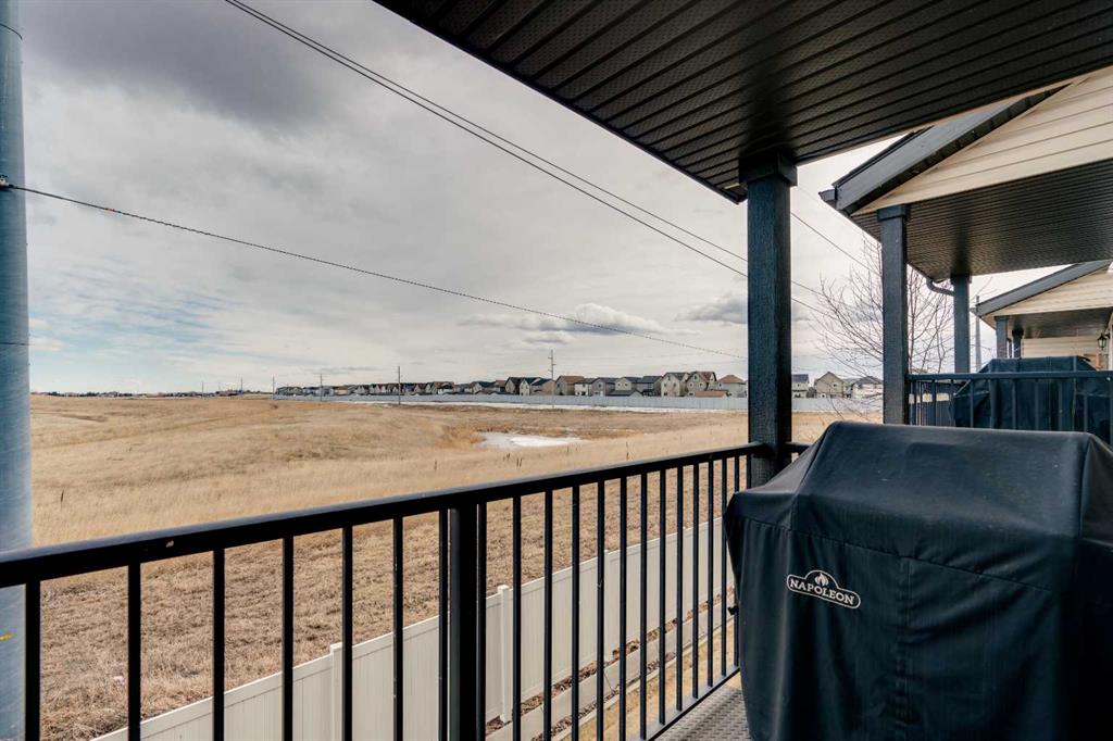 357 Copperpond Landing SE, Calgary, Alberta, T2Z 1G6
