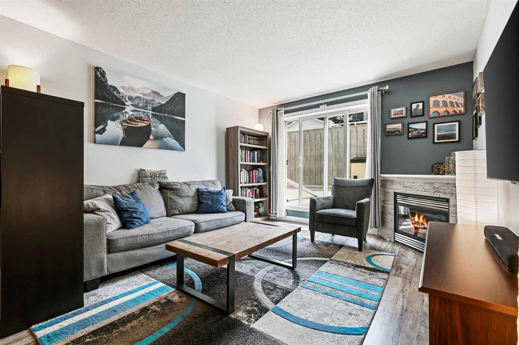#211 1631 28 Avenue SW, Calgary, Alberta, T2T 1J5