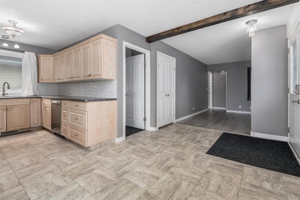113 Thorson Crescent, Okotoks, Alberta, T1S 1C8