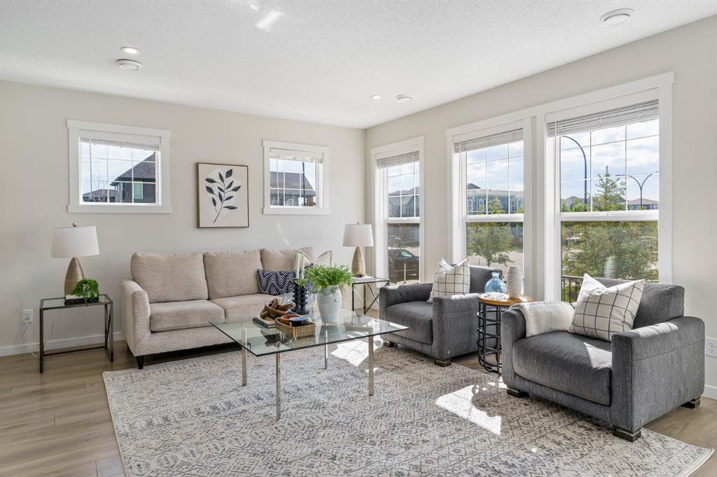 102 Cranbrook Square SE, Calgary, Alberta, T3M 3E3
