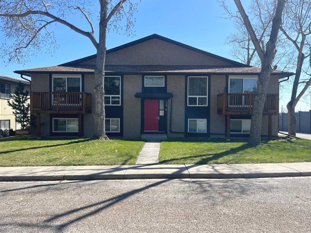 #8 232 Sabrina Way SW, Calgary, Alberta, T2W 2N6