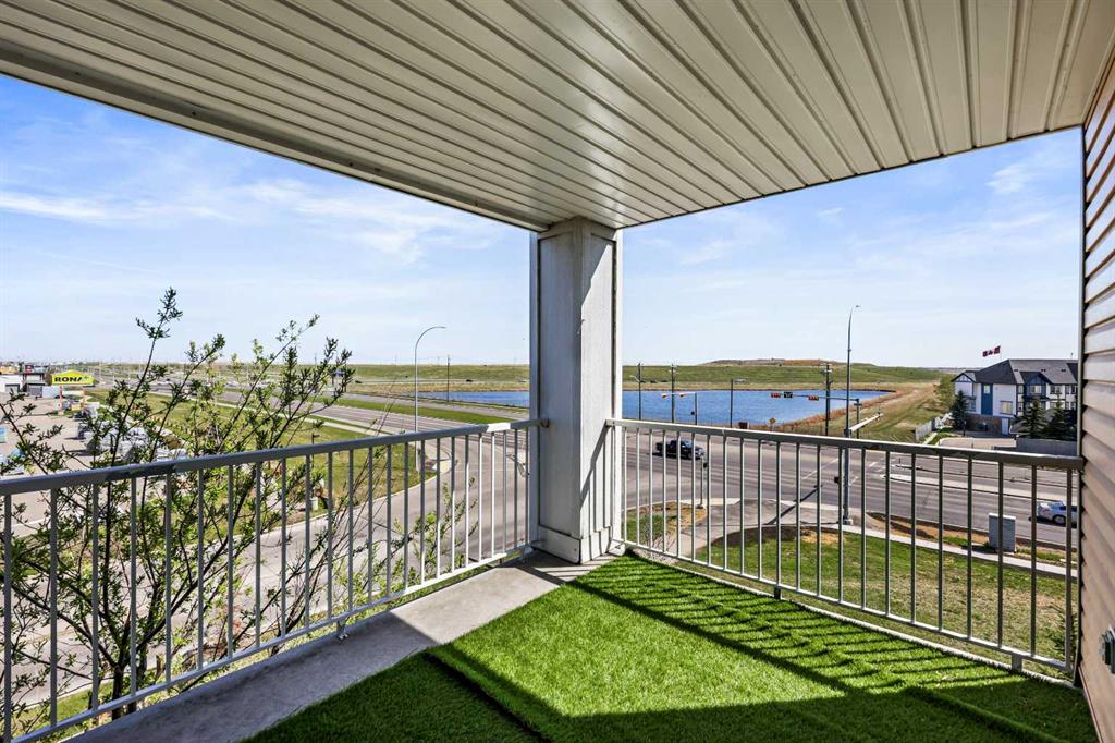 #2326 10 Prestwick Bay SE, Calgary, Alberta, T2Z 0B6