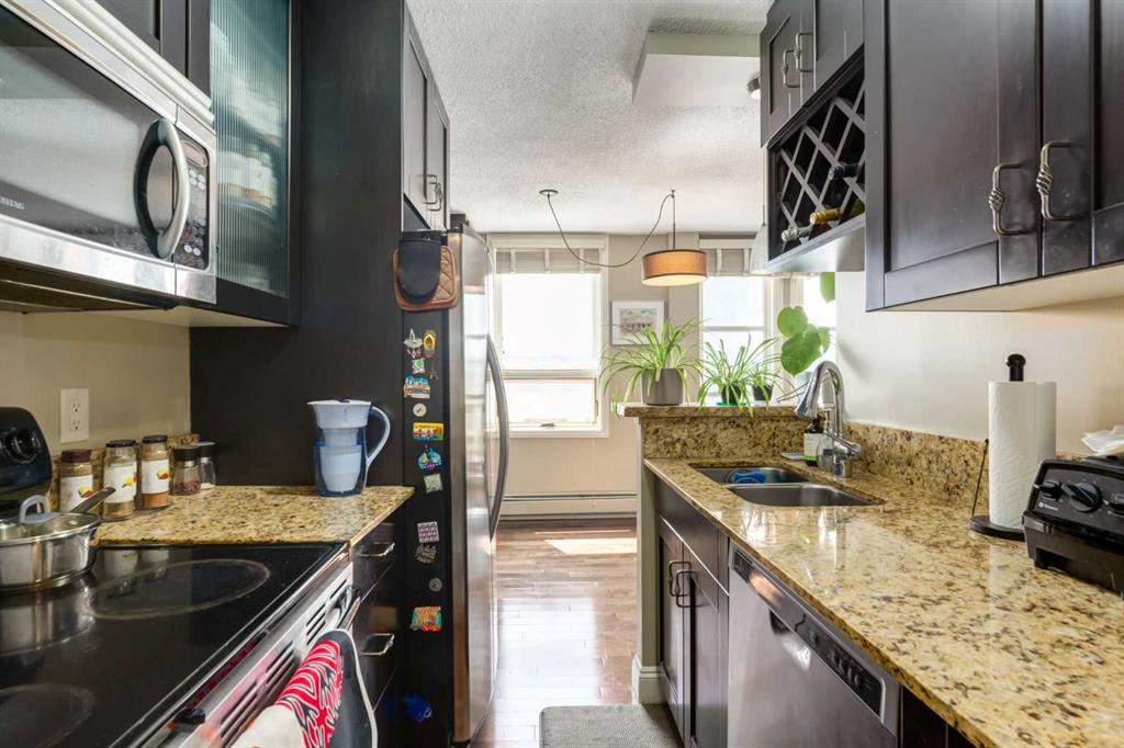 #706 733 14 Avenue SW, Calgary, Alberta, T2R 0N3