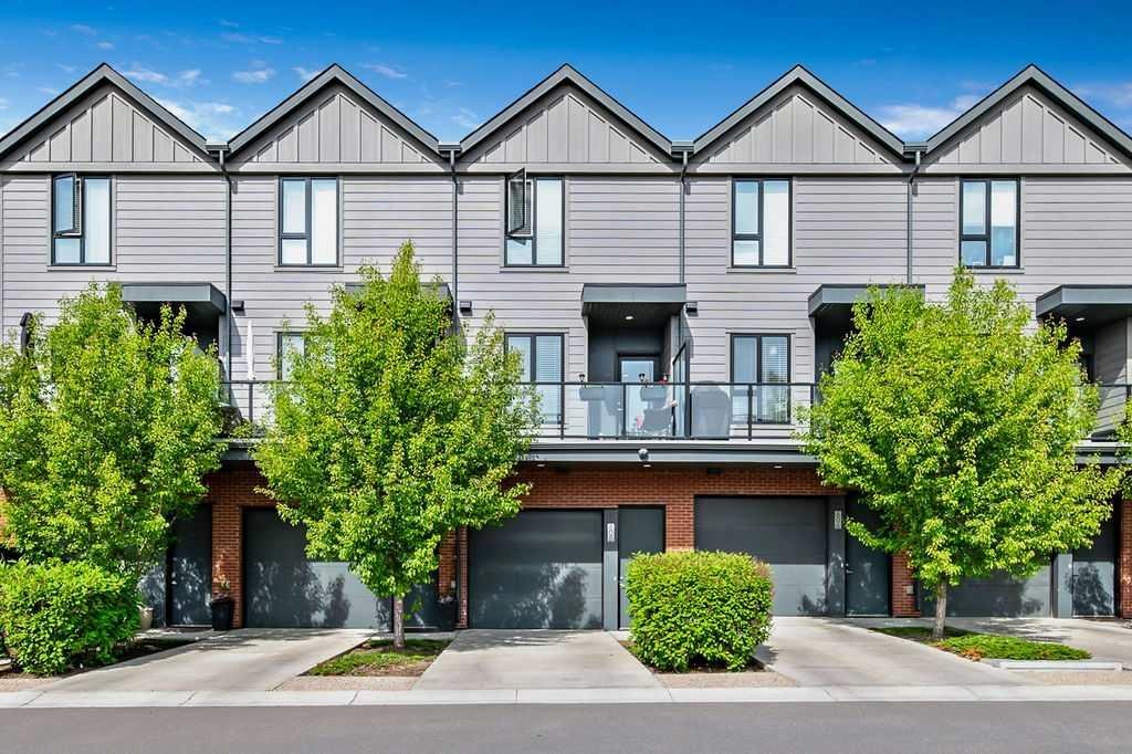 608 Drake Landing, Okotoks, Alberta, T1S5R1