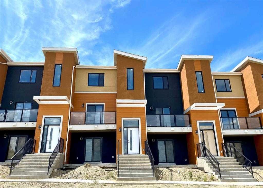 333 Sage Hill Circle NW, Calgary, Alberta, T3J 1J1