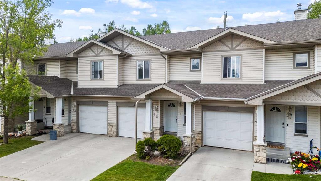 42 Citadel Meadow Gardens NW, Calgary, Alberta, T3G 5N6