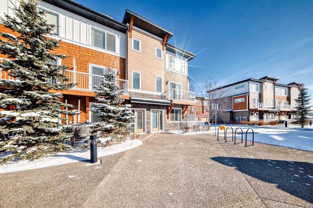 #52 111 Rainbow Falls Gate, Chestermere, Alberta, T1X0Z5