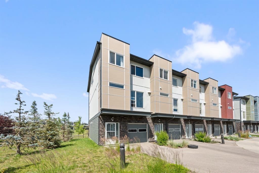 #301 70 Saddlestone Drive NE, Calgary, Alberta, T3J0W4