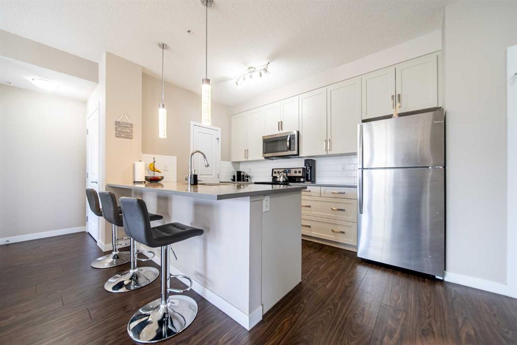 #112 200 Cranfield Common SE, Calgary, Alberta, T3M 1S2