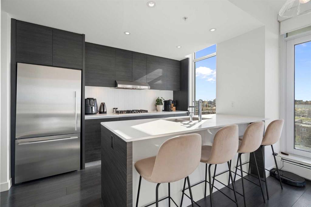 #1102 1501 6th Street SW, Calgary, Alberta, T2R 0Z7