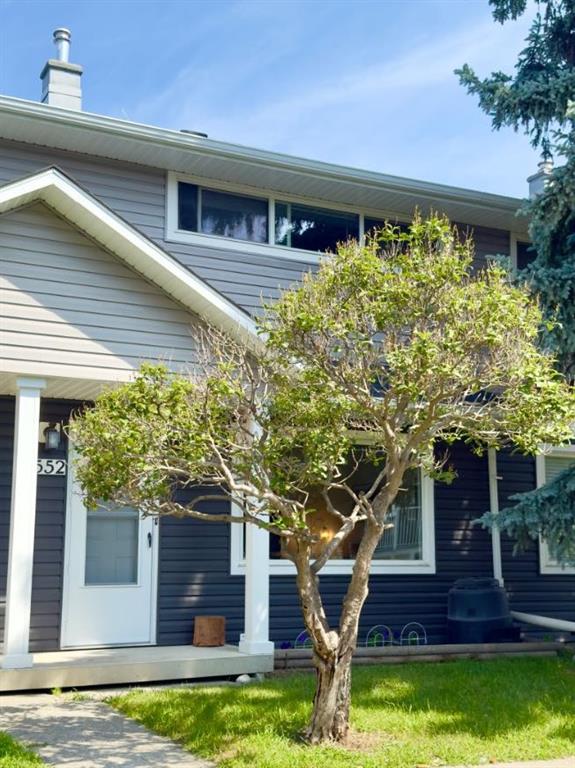552 Regal Park NE, Calgary, Alberta, T2E 0S6