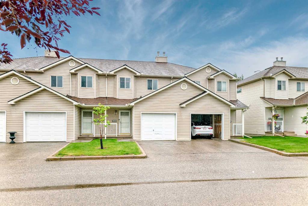 43 Douglas Glen Park SE, Calgary, Alberta, T2Z3Z3