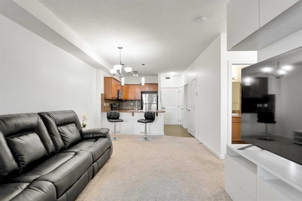 #220 15304 Bannister Road SE, Calgary, Alberta, T2X0M8