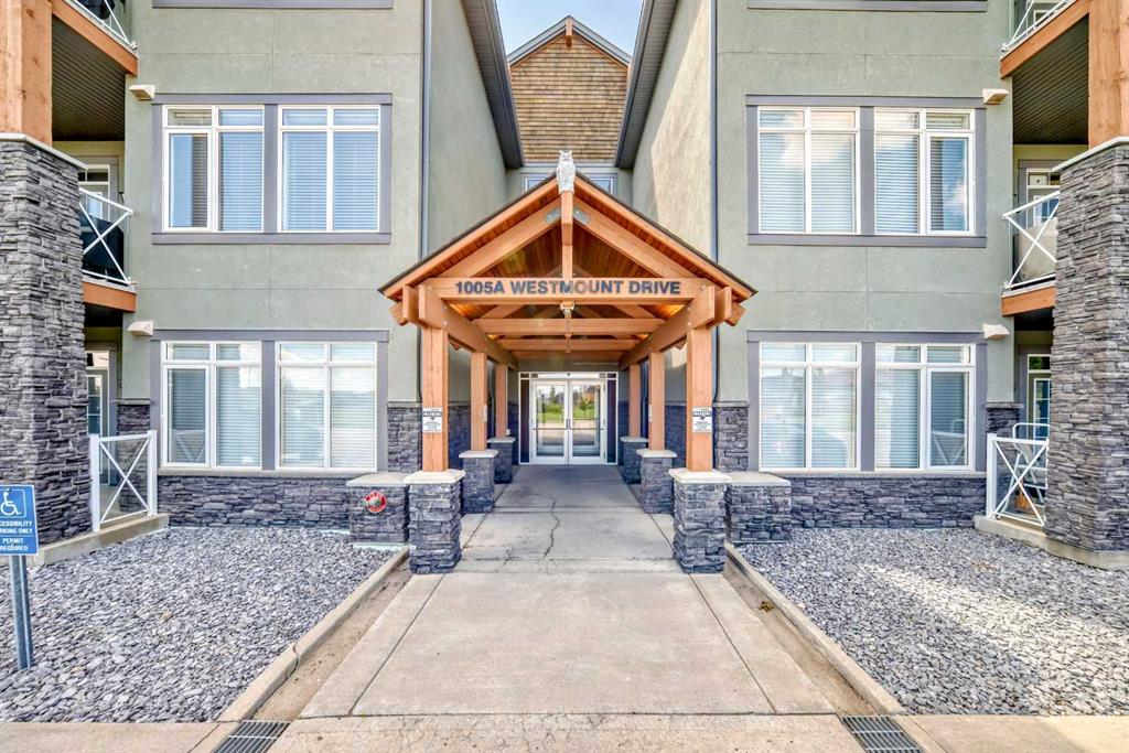 #210 1005A Westmount Drive, Strathmore, Alberta, T1P 0C3