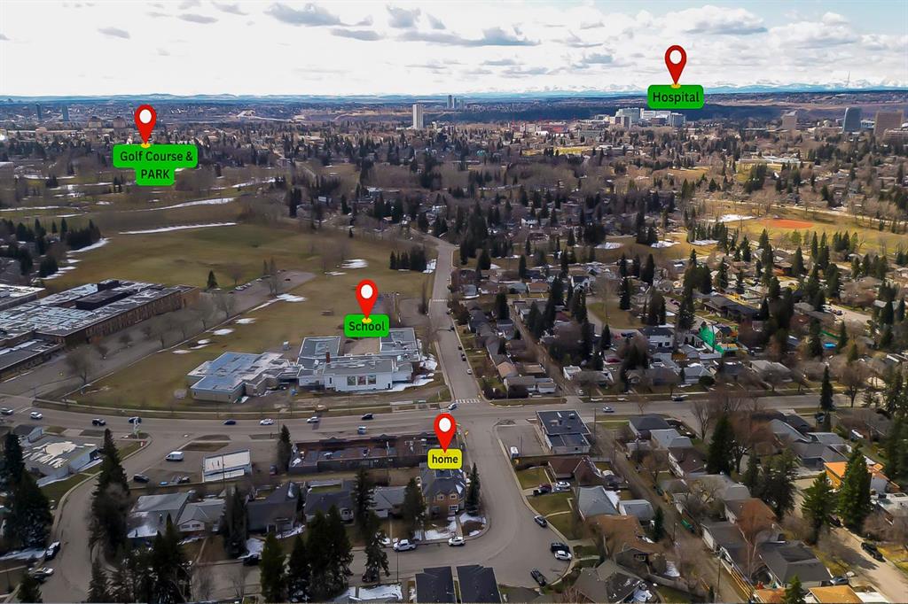 #3 55 Collingwood Place NW, Calgary, Alberta, T2L 0R1