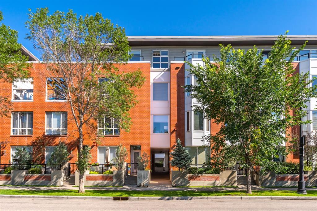 #309 880 Centre Avenue NE, Calgary, Alberta, T2E9C3