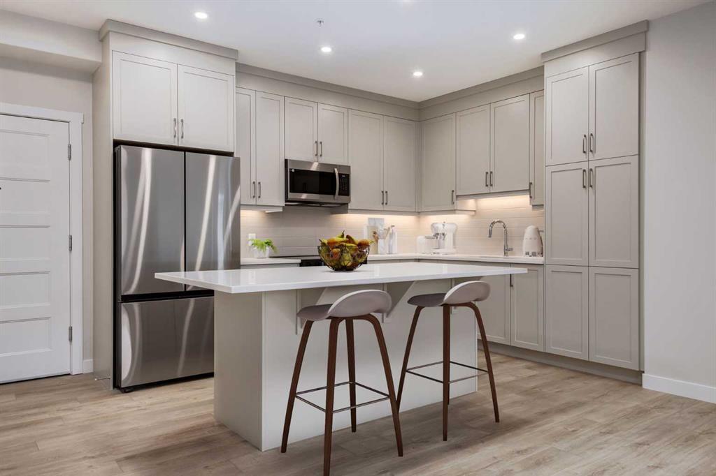 #2204 2117 81 Street SW, Calgary, Alberta, T3H 6H5