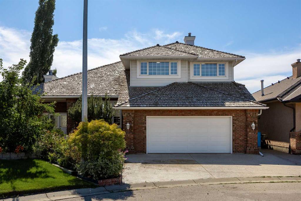 21 Douglas Woods Manor SE, Calgary, Alberta, T2Z 2E7