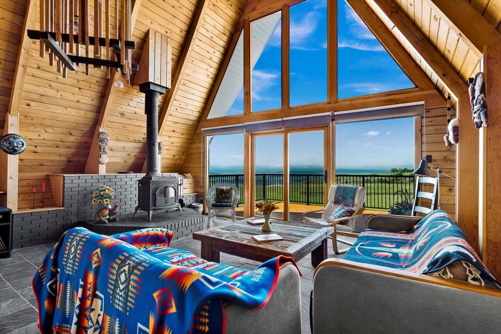 40091 Big Hill Road, Rural Rocky View County, Alberta, T4C 2W4