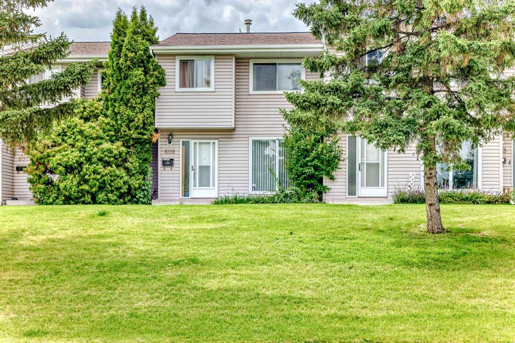 609 40 Street NE, Calgary, Alberta, T2A 6S1