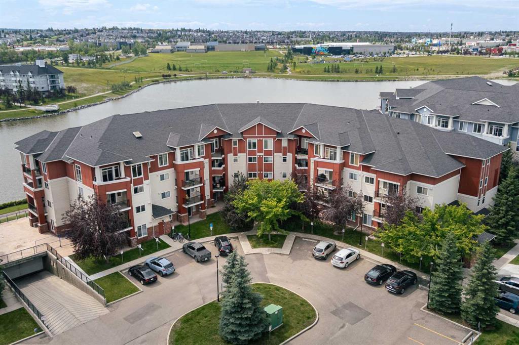 #204 156 Country Village Circle NE, Calgary, Alberta, T3K 0E5