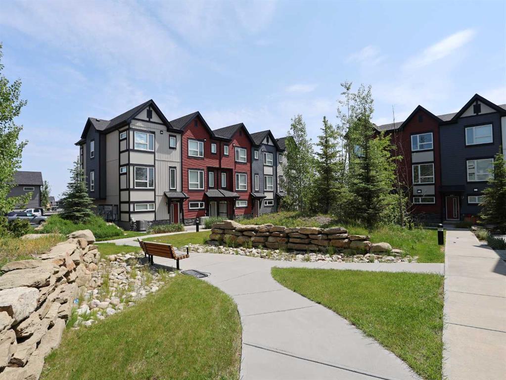 #208 11 Evanscrest Mews NW, Calgary, Alberta, T3P 0Y1