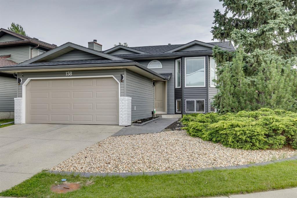 158 Riverglen Close SE, Calgary, Alberta, T2C3W3