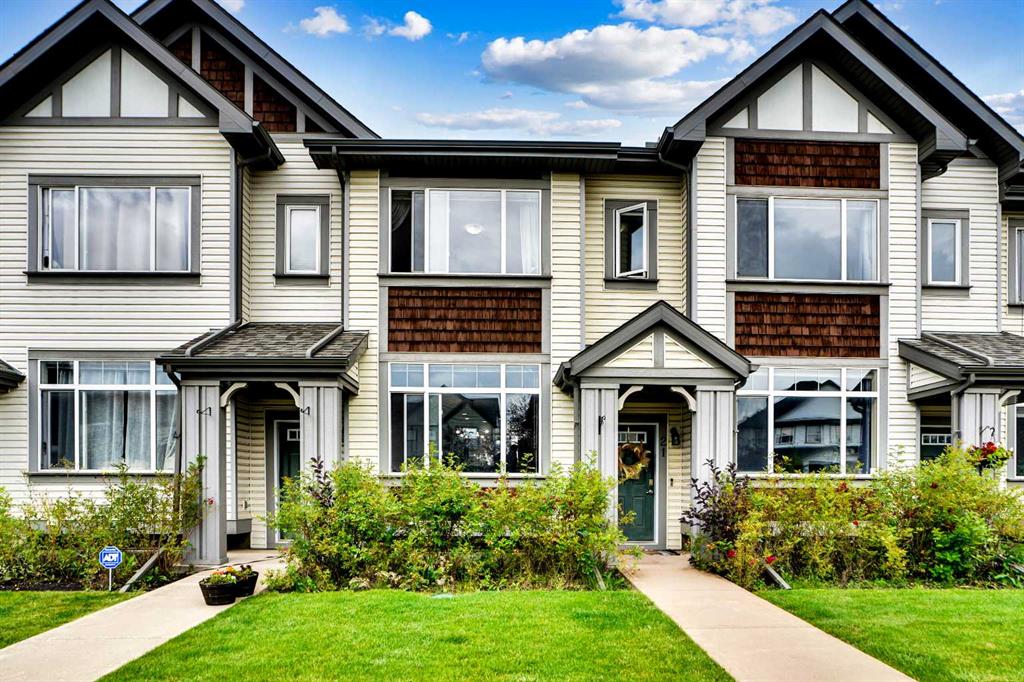 21 Copperpond Road SE, Calgary, Alberta, T2Z 0Y8