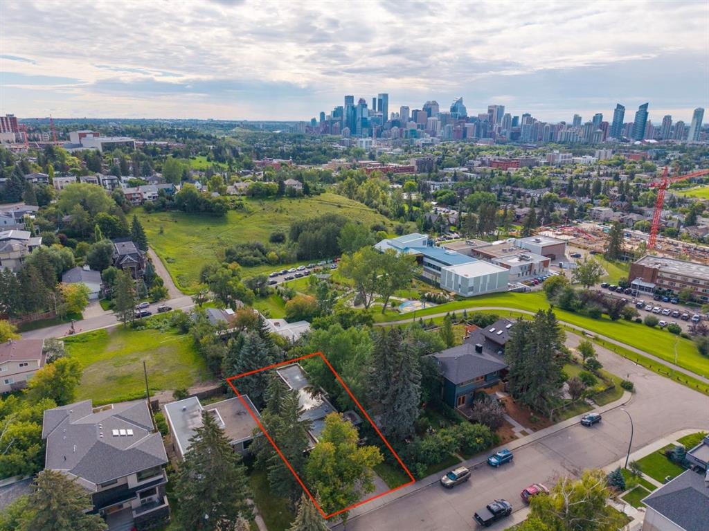 1222 18 Street NW, Calgary, Alberta, T2N 2G7