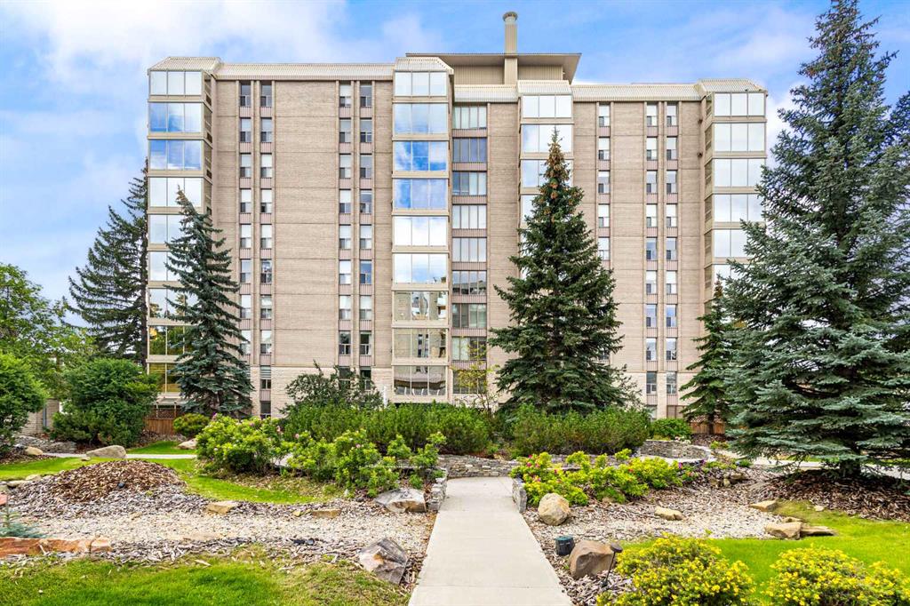 #305 4555 Varsity Lane NW, Calgary, Alberta, T3A 2V6