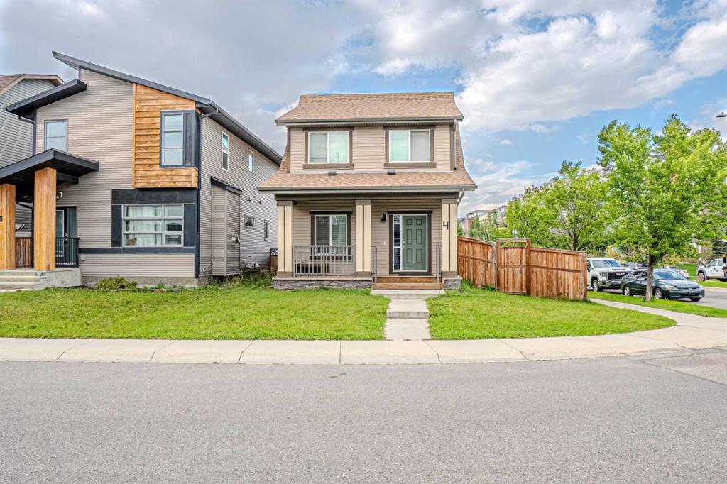 4 Copperpond Parade SE, Calgary, Alberta, T2Z 1J3