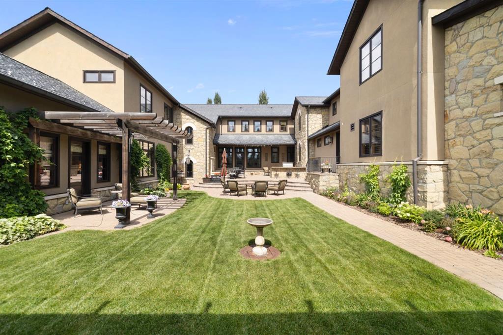 209 Pinnacle Ridge Place SW, Rural Rocky View County, Alberta, T3Z 3N8