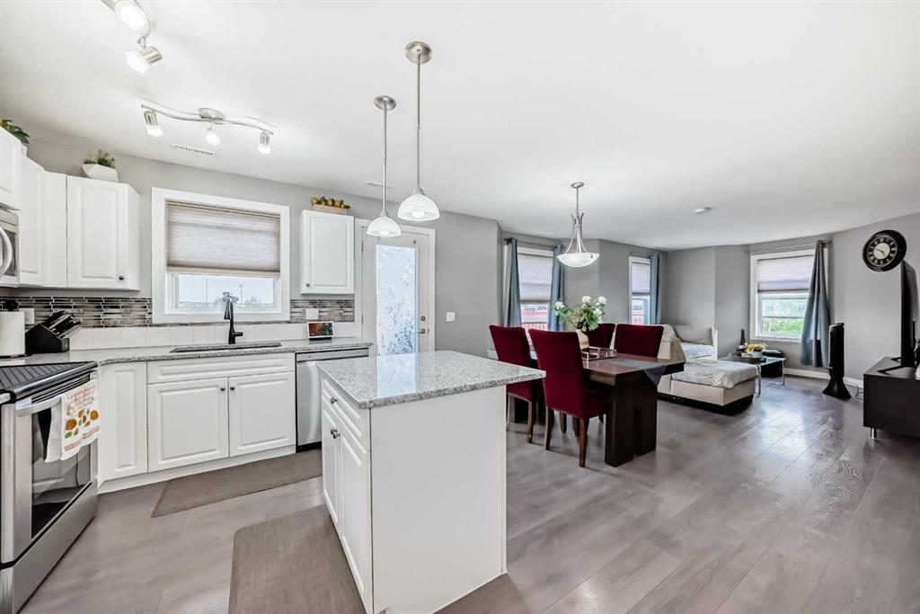 #302 50 Westland Road, Okotoks, Alberta, T1S 2G4