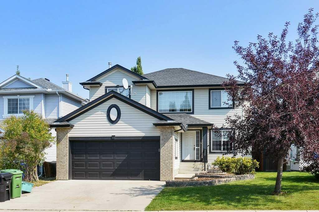 6 Royal Birkdale Court NW, Calgary, Alberta, T3G 5R5