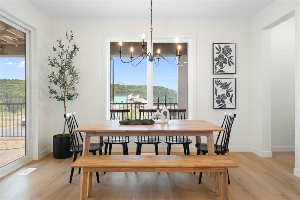 28 Sunvalley View, Cochrane, Alberta, T4C 0X8