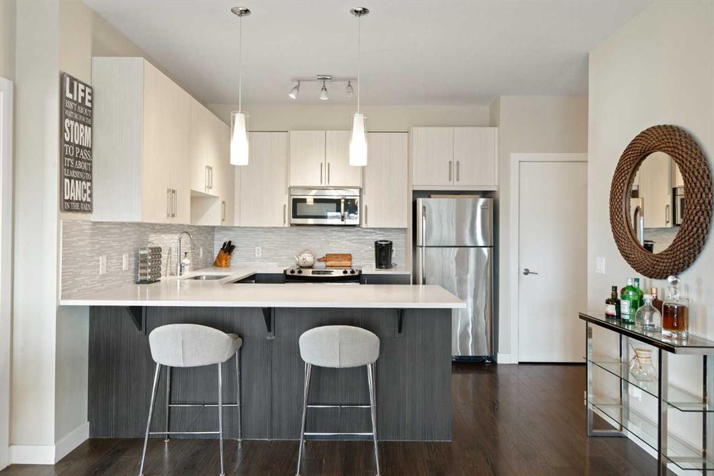 #313 8 Sage Hill Terrace NW, Calgary, Alberta, T3R 0W5