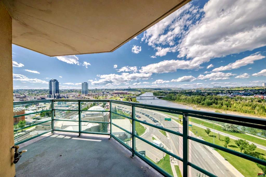 #1309 1121 6 Avenue SW, Calgary, Alberta, T2P5J4