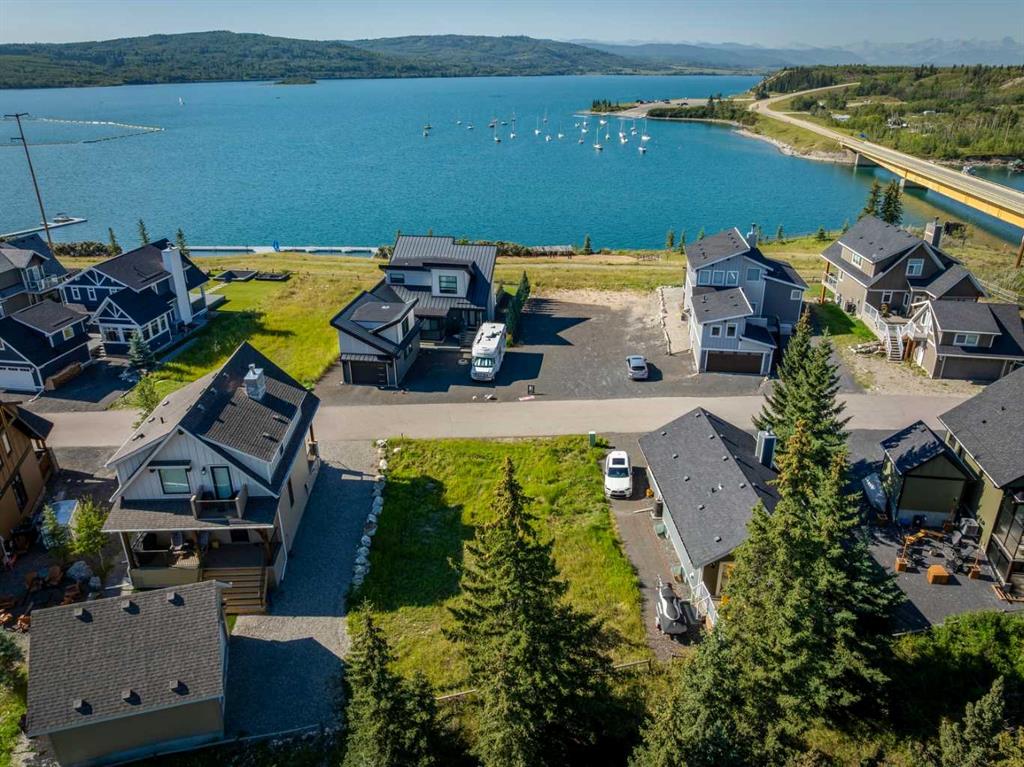 404 Cottageclub Grove, Rural Rocky View County, Alberta, T4C1B1