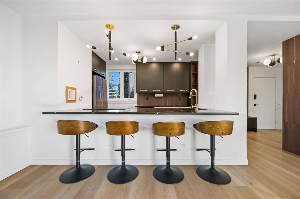 #401 3204 Rideau Place SW, Calgary, Alberta, T2S1Z2