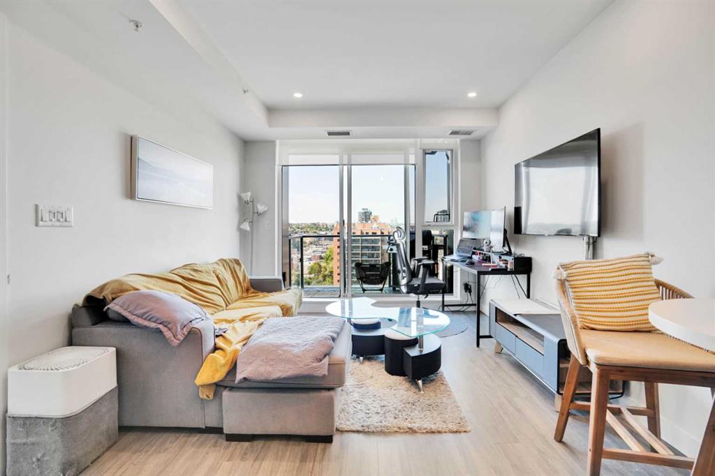 #908 930 16 Avenue SW, Calgary, Alberta, T2R 0S5