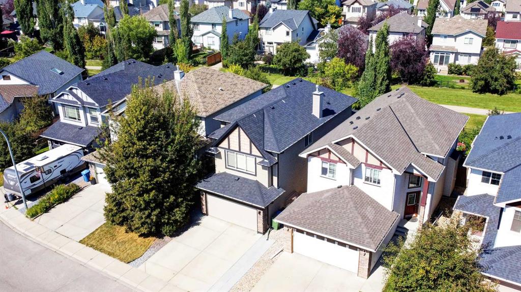 79 Cranfield Circle SE, Calgary, Alberta, T3M 1H1