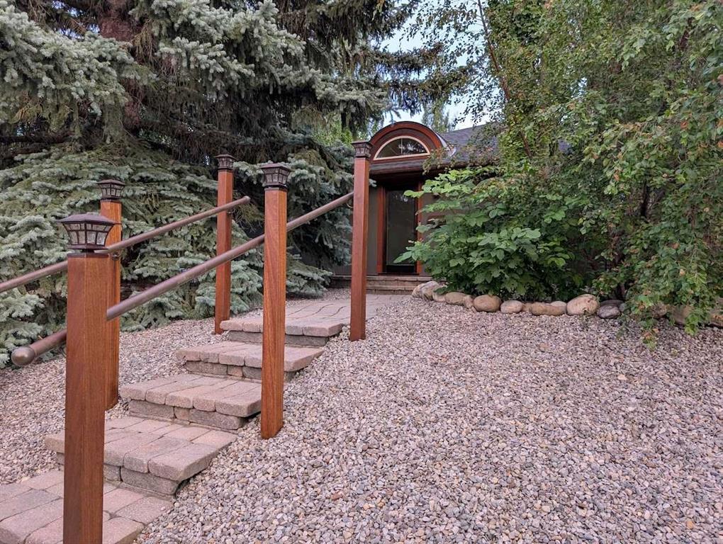 633 23 Avenue NE, Calgary, Alberta, T2E 1W5