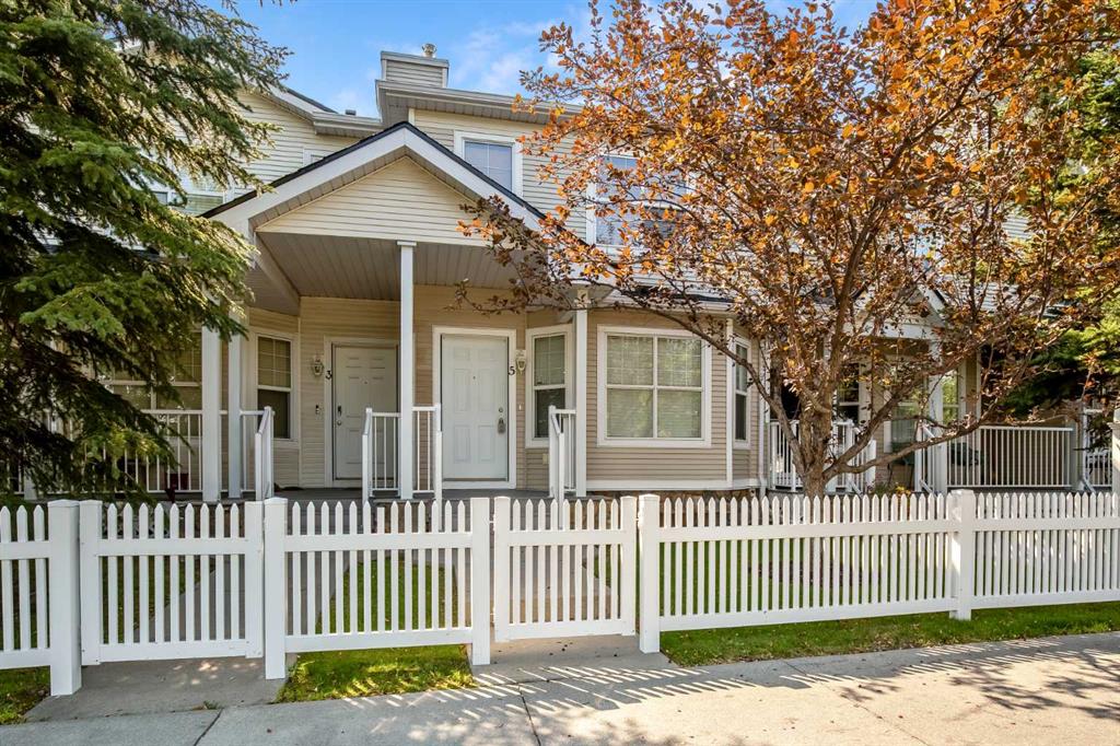 5 Country Village Landing NE, Calgary, Alberta, T3K 5K1