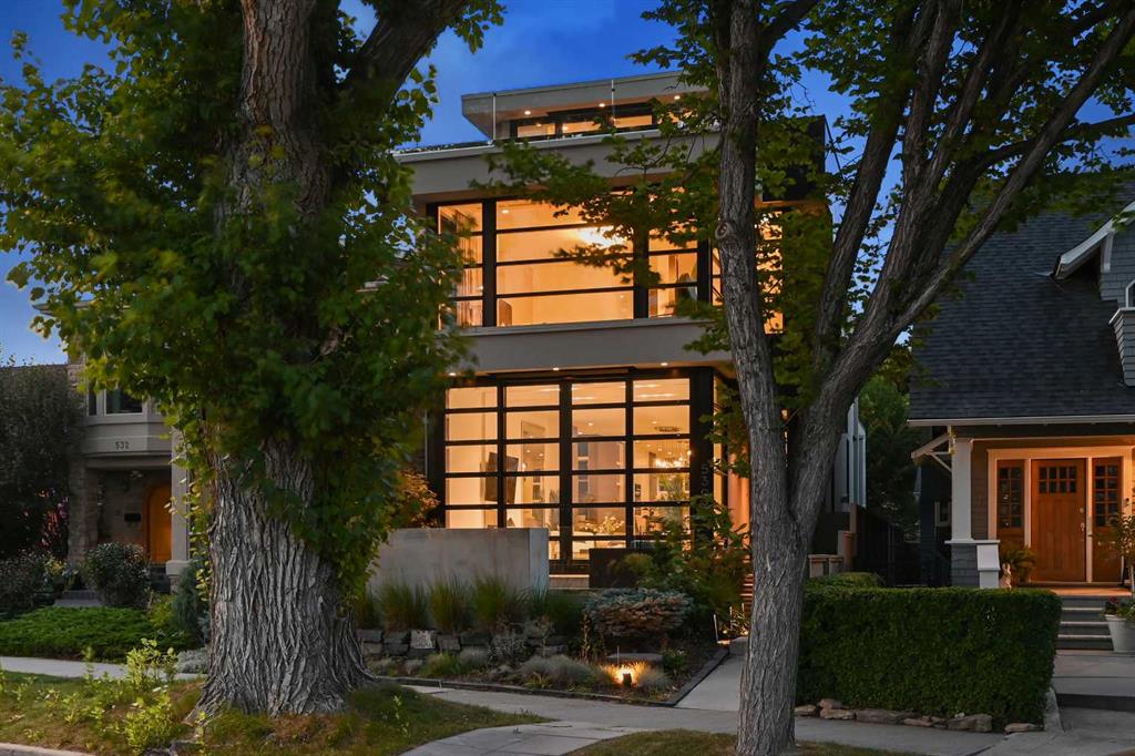 530 Crescent Road NW, Calgary, Alberta, T2M 4A5