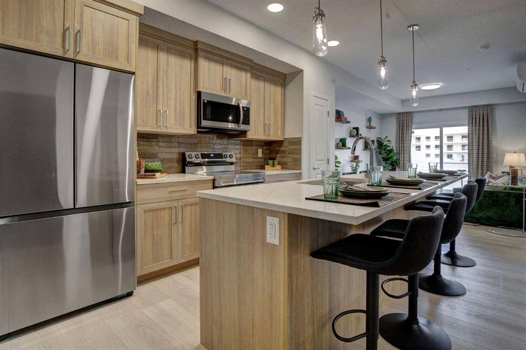 #409 245 Edith Place NW, Calgary, Alberta, T3R 2C9