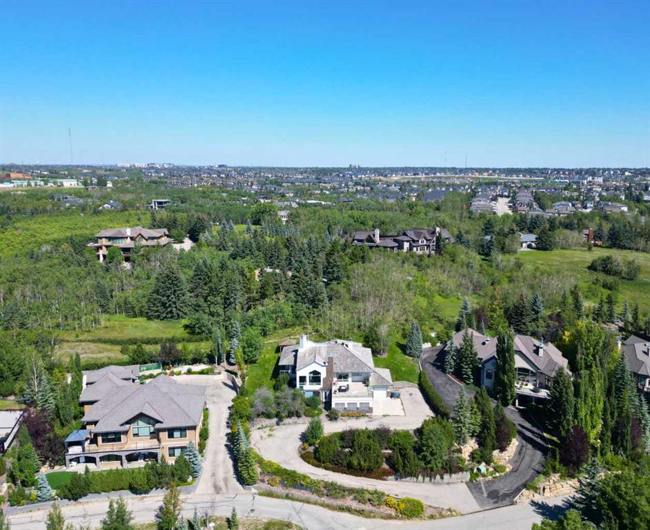 28 Slopes Grove SW, Calgary, Alberta, T3H 3Y6