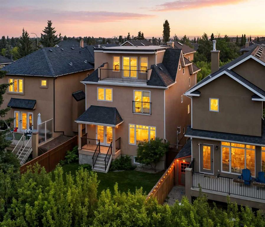 24 Aspen Meadows Green SW, Calgary, Alberta, T3H 5J9