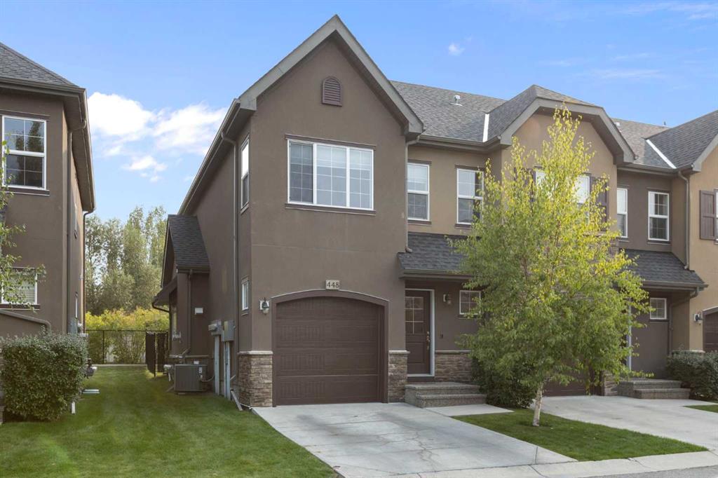 448 Quarry Villas SE, Calgary, Alberta, T2C 5K1