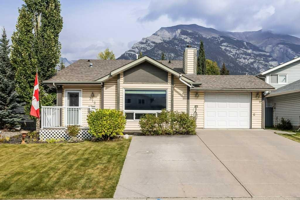 319 Hoodoo Crescent, Canmore, Alberta, T1W 1A8
