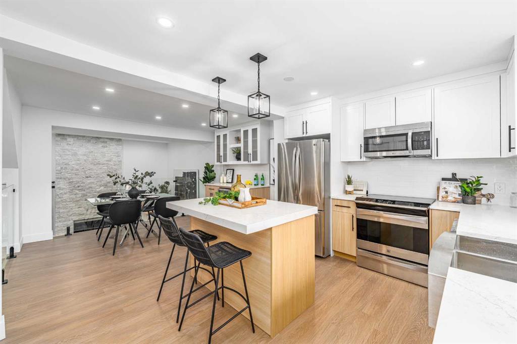 #72 27 Silver Springs Drive NW, Calgary, Alberta, T3B 4N3